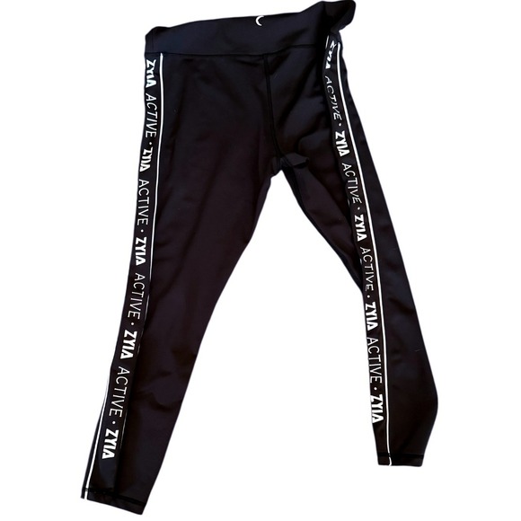ZYIA Activewear Leggings Athletic Workout Running Fitness Black White Size 12 - Picture 1 of 6